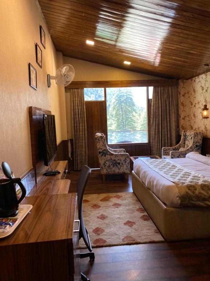 Hotel Royal Castle à Kasol Extérieur photo
