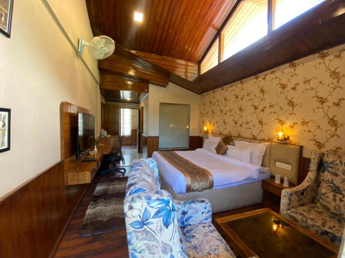 Hotel Royal Castle à Kasol Extérieur photo